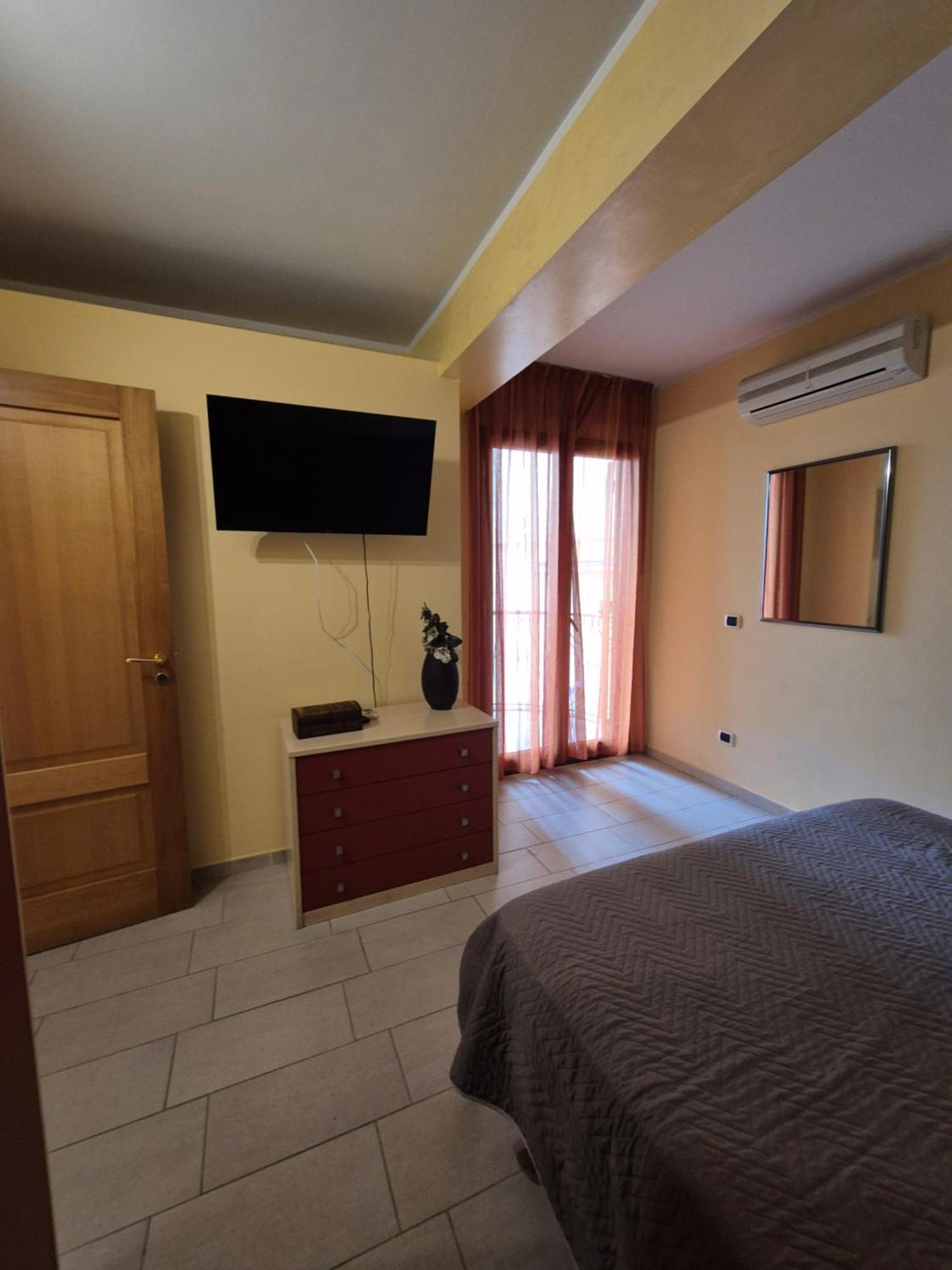 Ferienwohnung Casa Flavia Taormina Exterior foto
