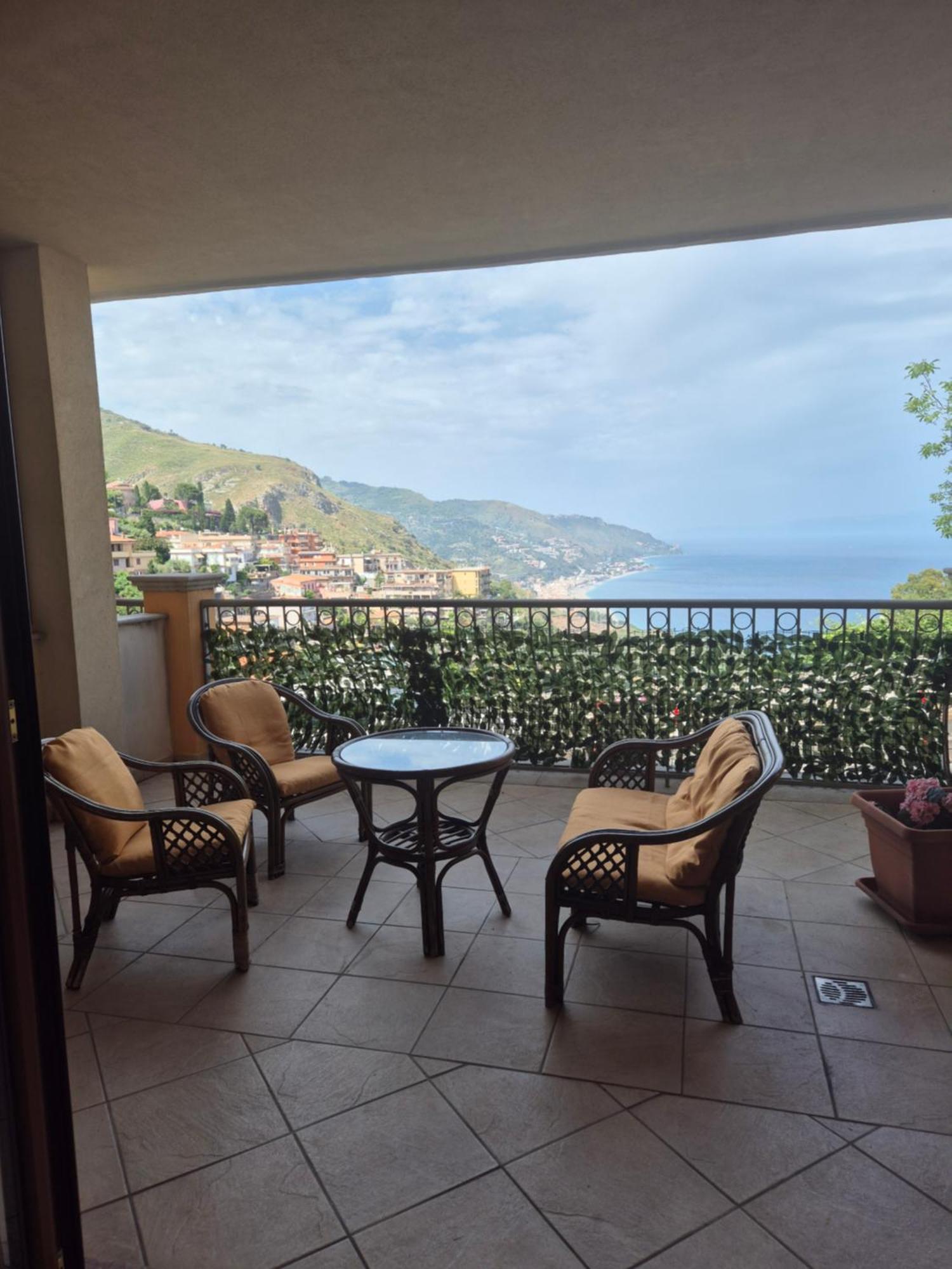 Ferienwohnung Casa Flavia Taormina Zimmer foto
